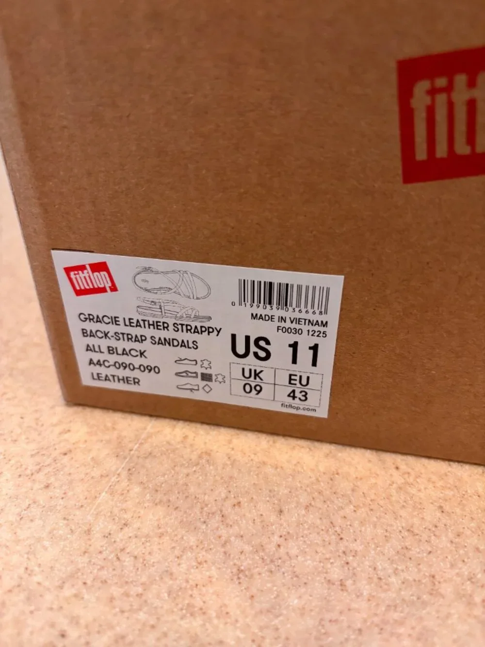 NWT FitFlop Gracie Leather Strappy Back-Strap Sandals